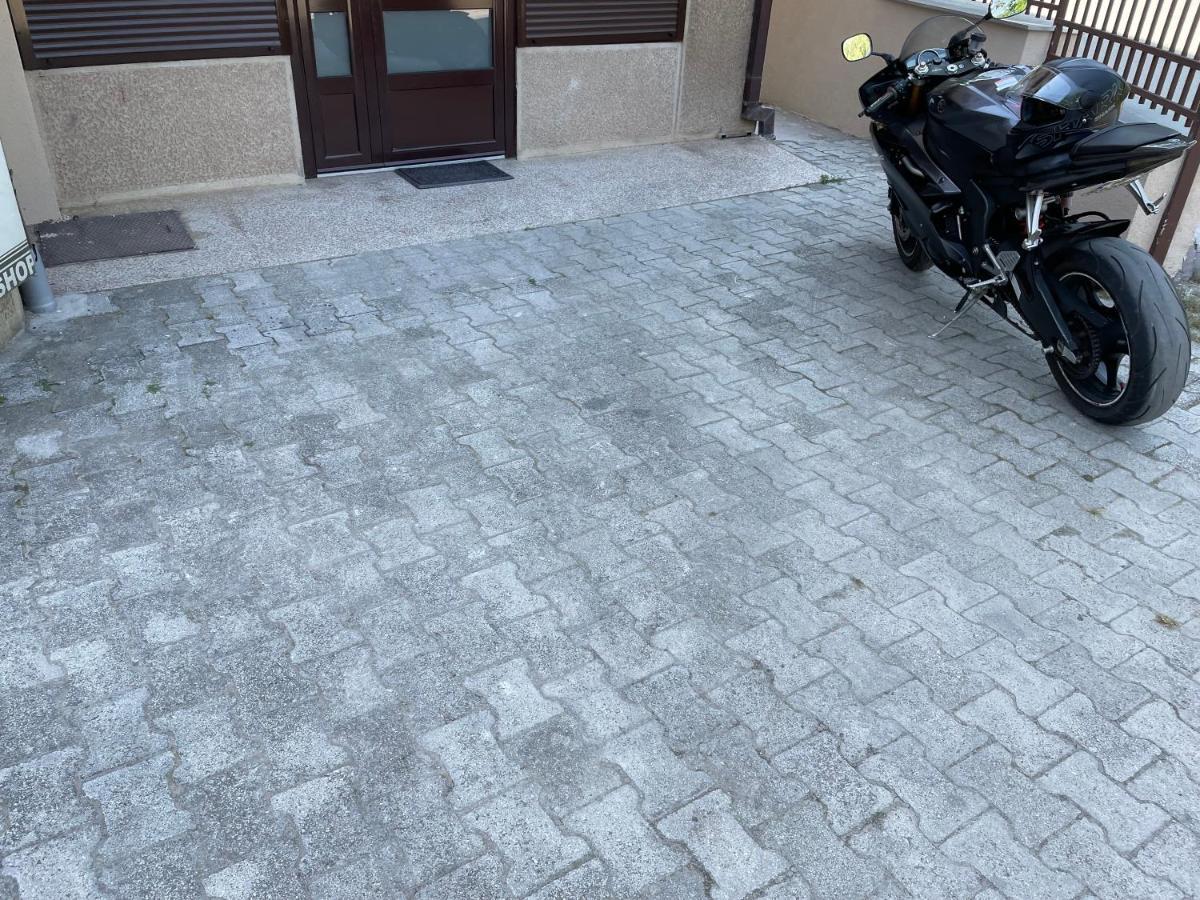Bora Apartmani - Free Parking - City Center Vranje Extérieur photo
